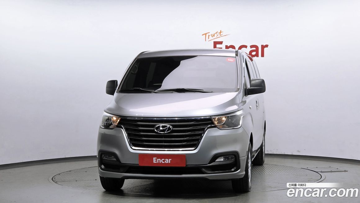Hyundai Starex 2019