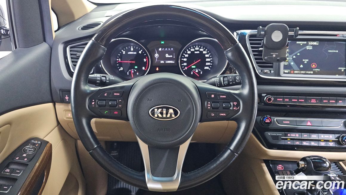 Kia Canival 2016