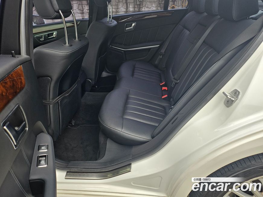 Mercedes-Benz E-Class 2014
