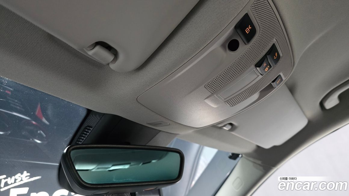 Mercedes-Benz GLA-Class 2019