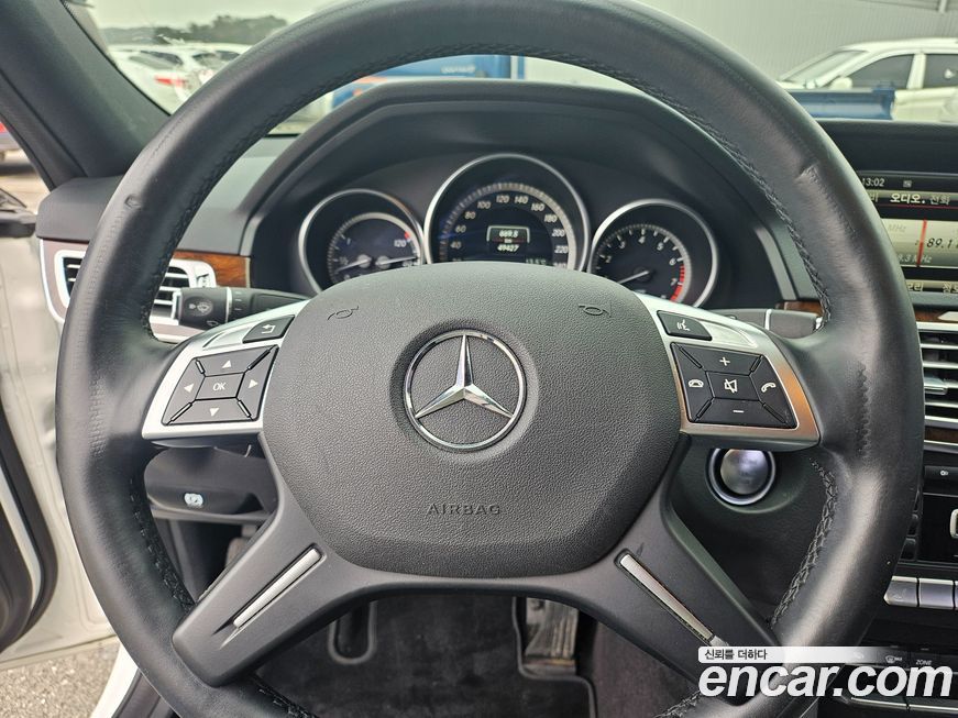 Mercedes-Benz E-Class 2014