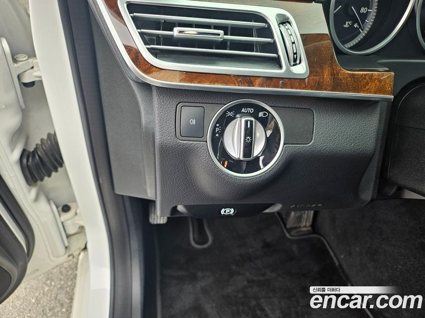 Mercedes-Benz E-Class 2014