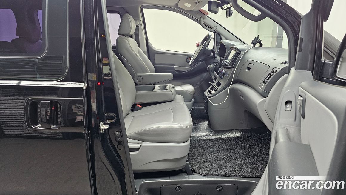 Hyundai Starex 2017