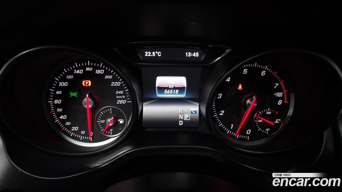 Mercedes-Benz GLA-Class 2019