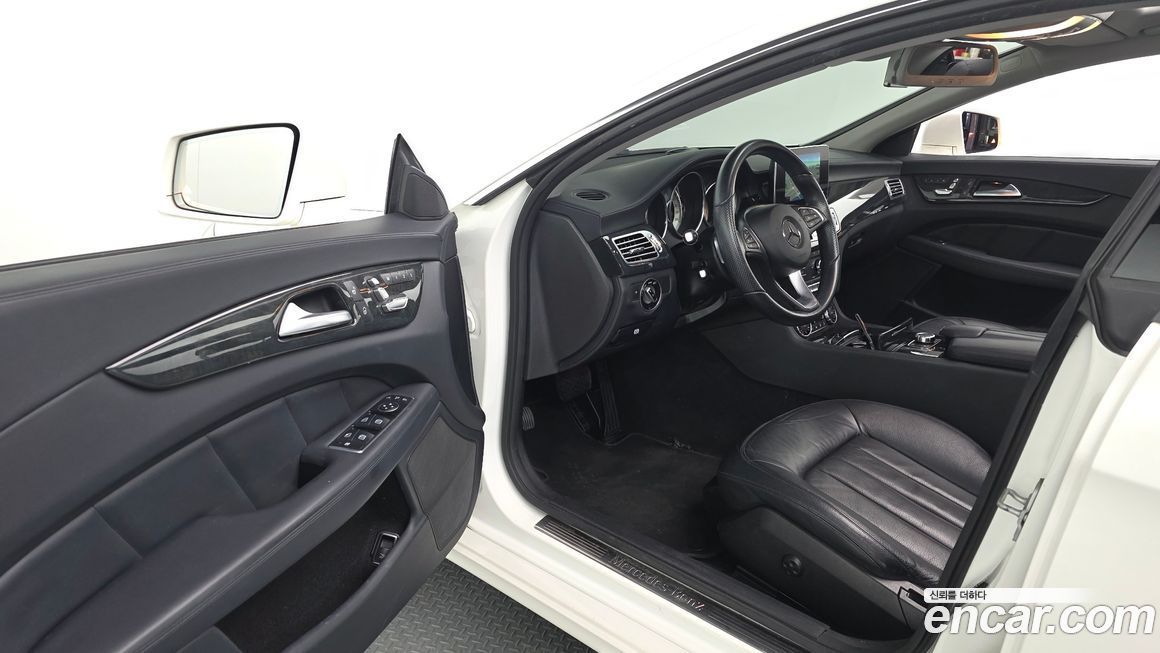 Mercedes-Benz CLS-Class 2016