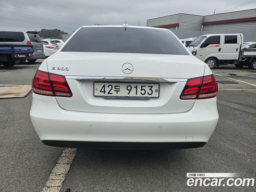 Mercedes-Benz E-Class 2014