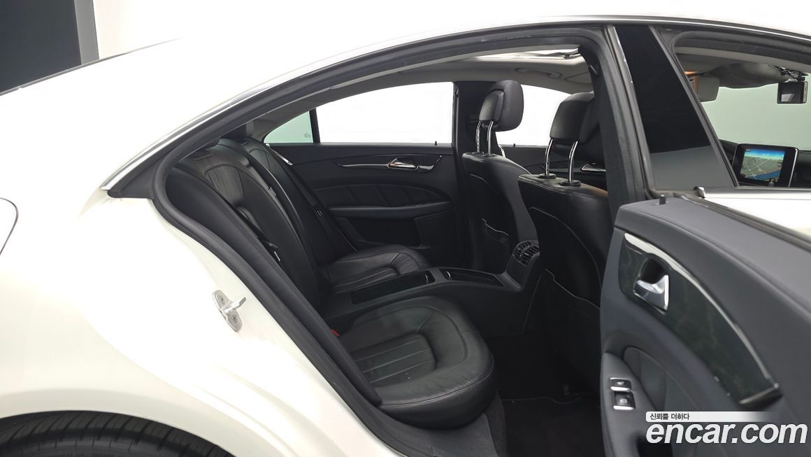 Mercedes-Benz CLS-Class 2016