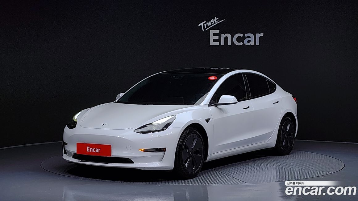 Tesla Model 3 2021
