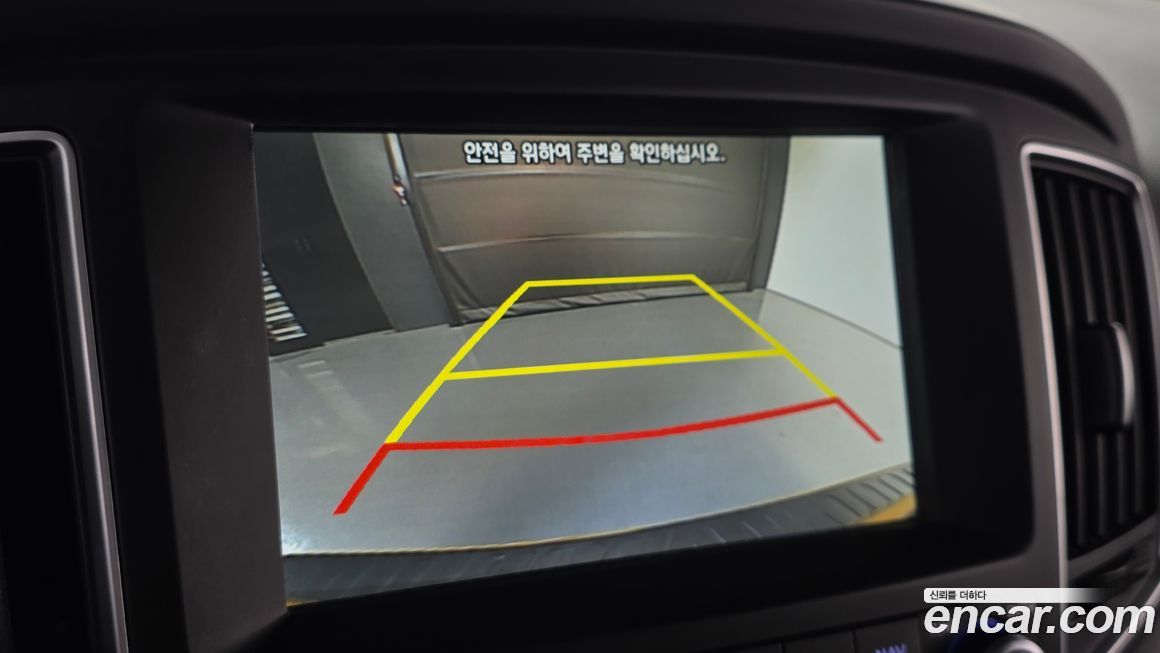 Hyundai Starex 2019