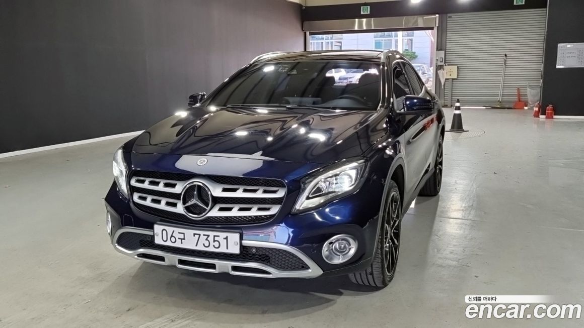 Mercedes-Benz GLA-Class 2019