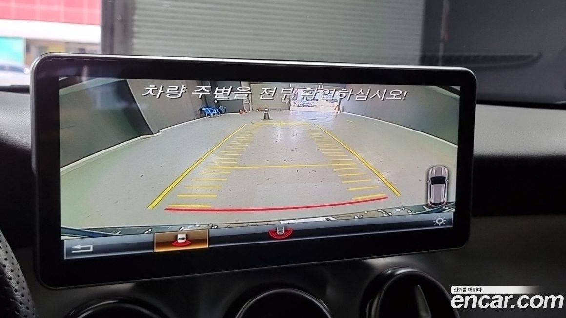 Mercedes-Benz GLA-Class 2019