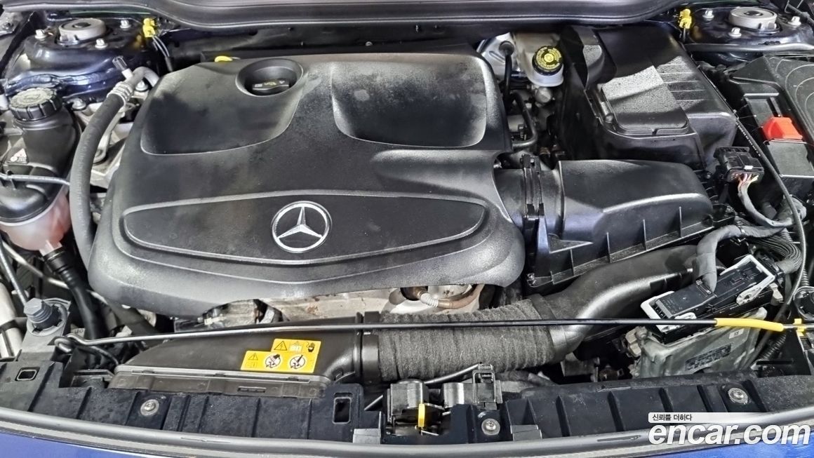 Mercedes-Benz GLA-Class 2019