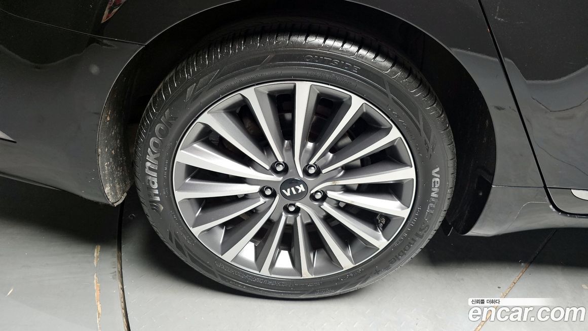 Kia K7 2016