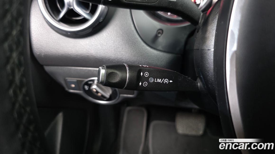 Mercedes-Benz GLA-Class 2018