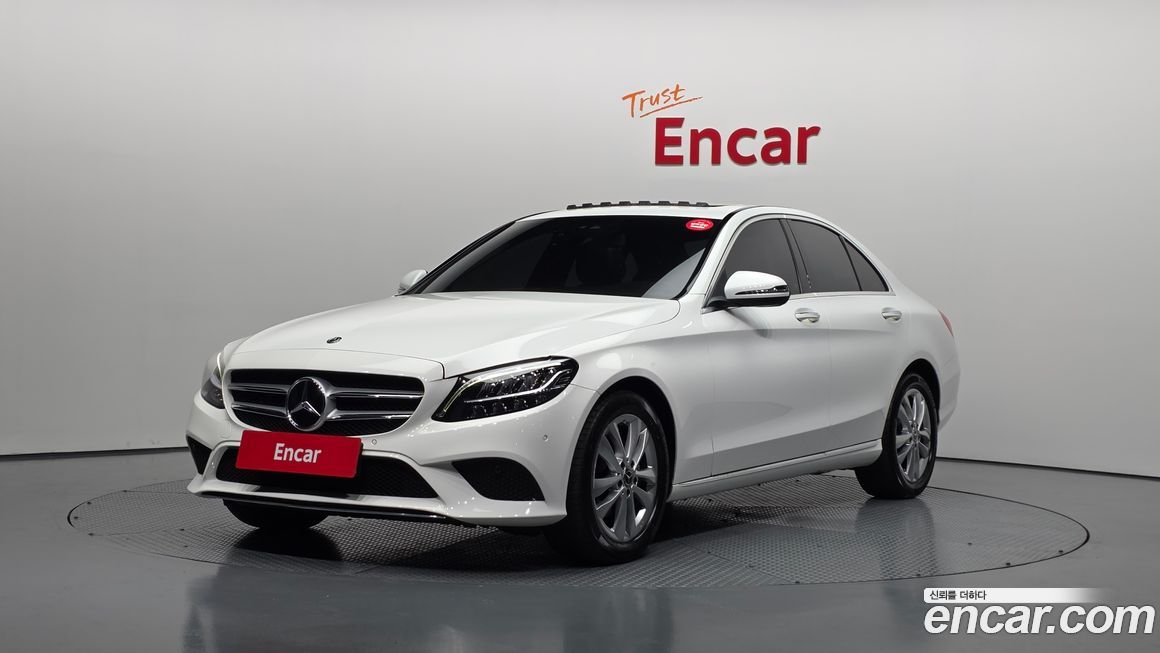 Mercedes-Benz C-Class 2020