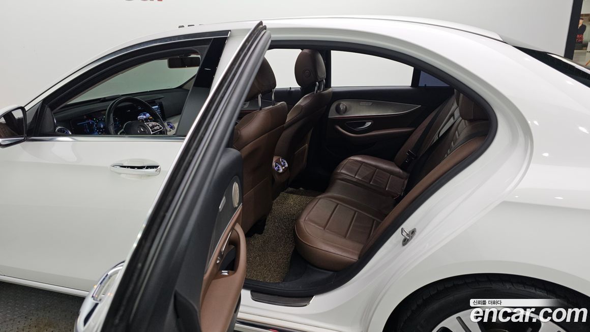 Mercedes-Benz E-Class 2019