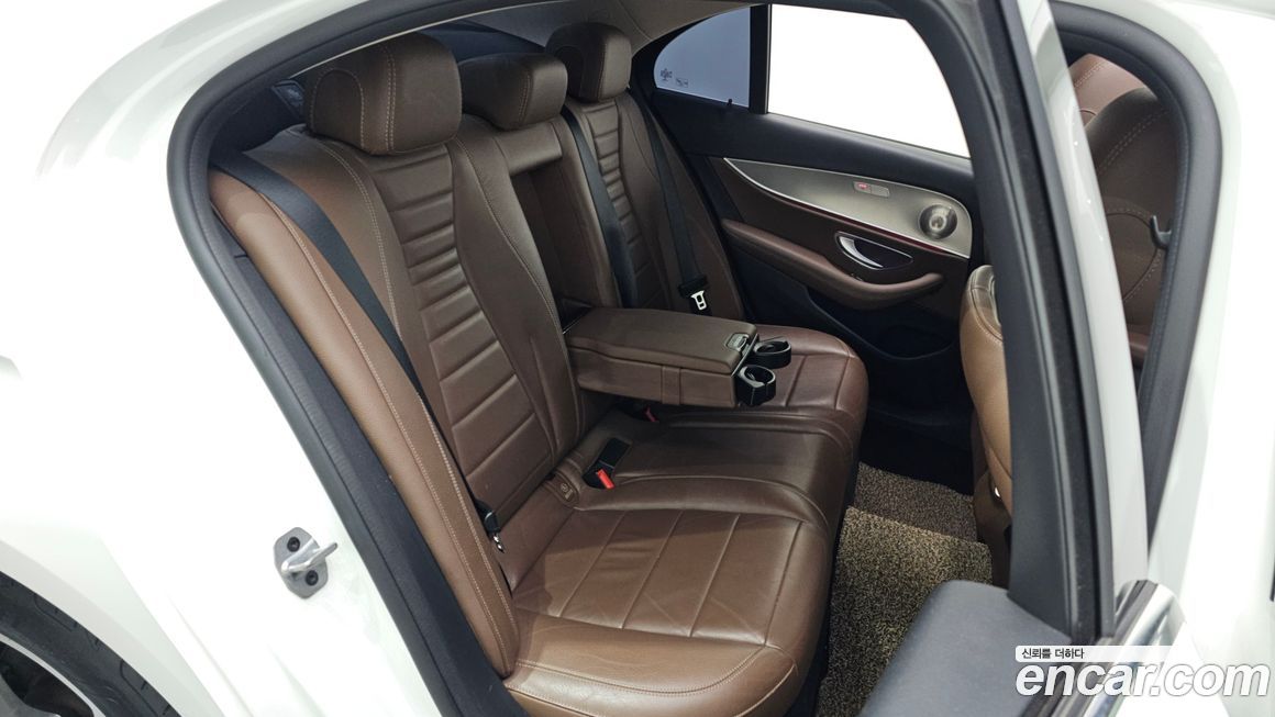 Mercedes-Benz E-Class 2019