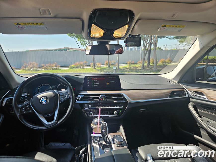 BMW 5-Series 2018