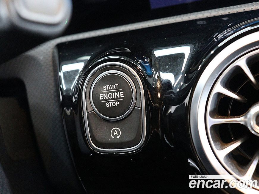 Mercedes-Benz A-Class 2021