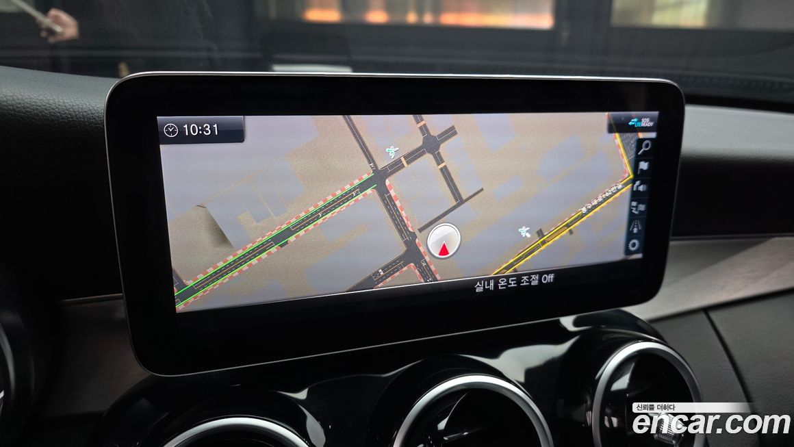 Mercedes-Benz C-Class 2020
