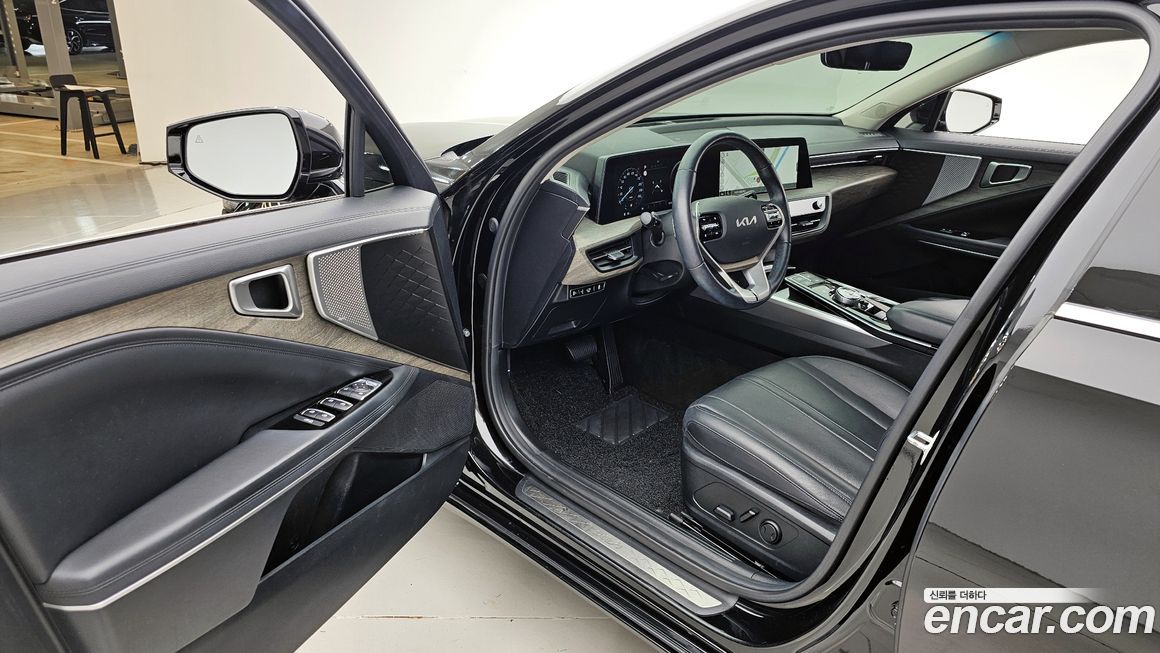 Kia K8 2023