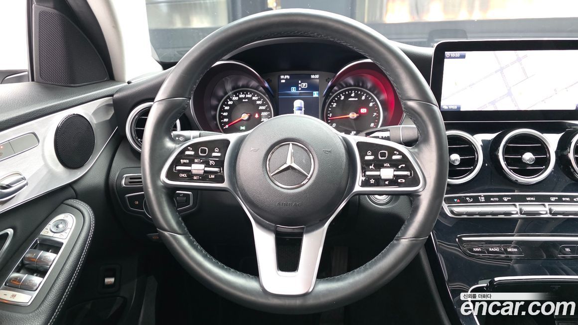 Mercedes-Benz C-Class 2020