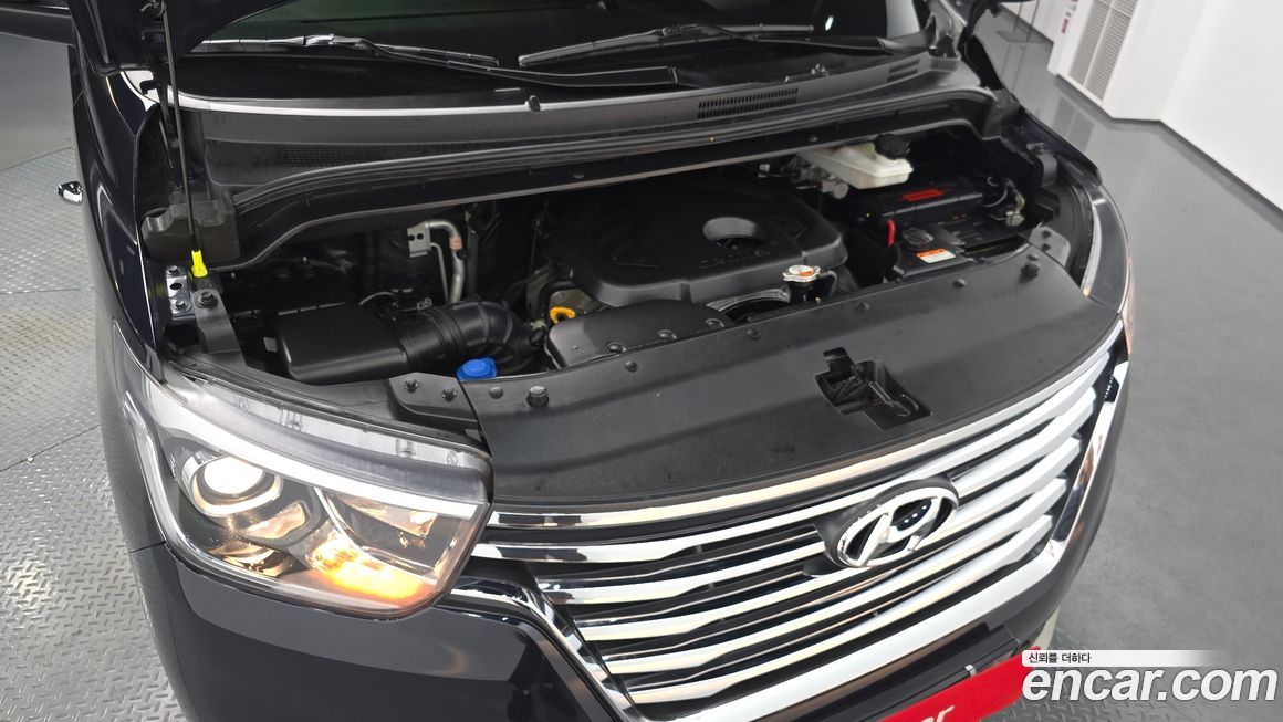 Hyundai Starex 2020