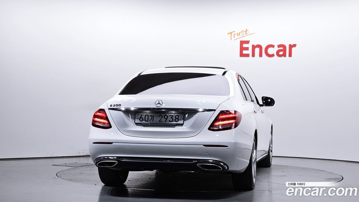 Mercedes-Benz E-Class 2018