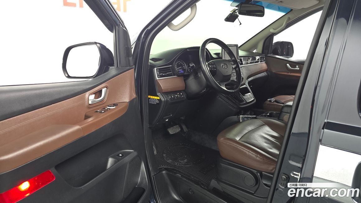 Hyundai Starex 2020