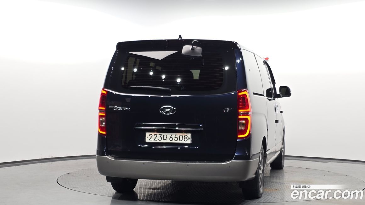 Hyundai Starex 2020