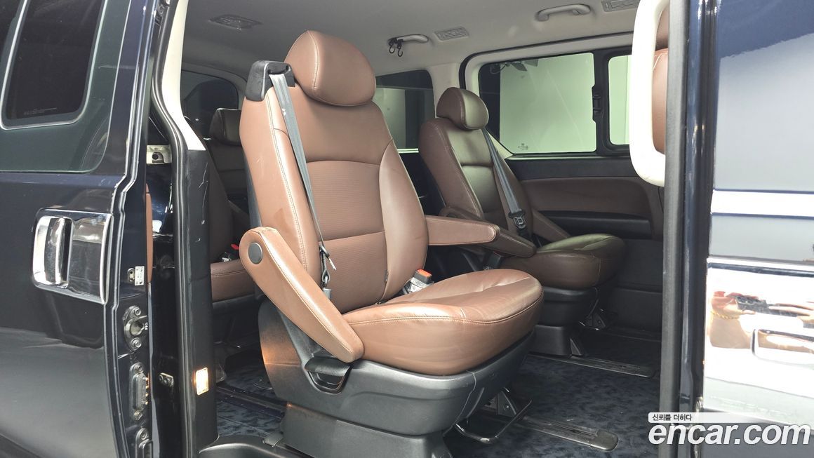 Hyundai Starex 2020