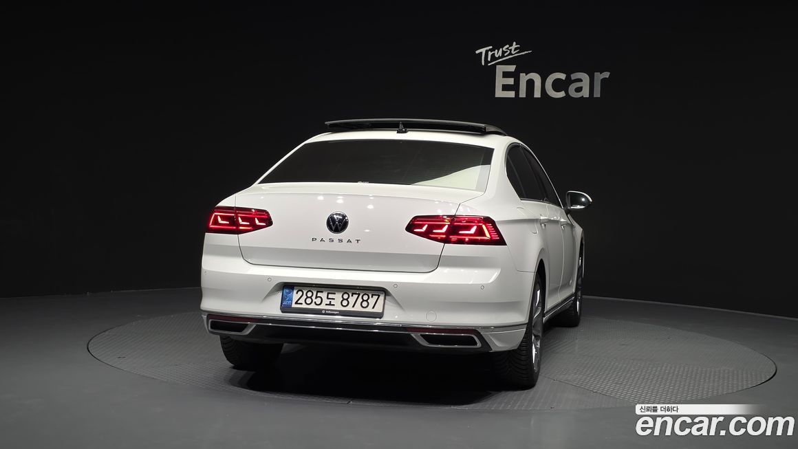 Volkswagen Passat 2022