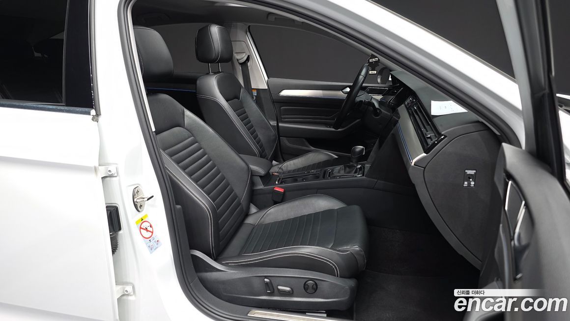 Volkswagen Passat 2022