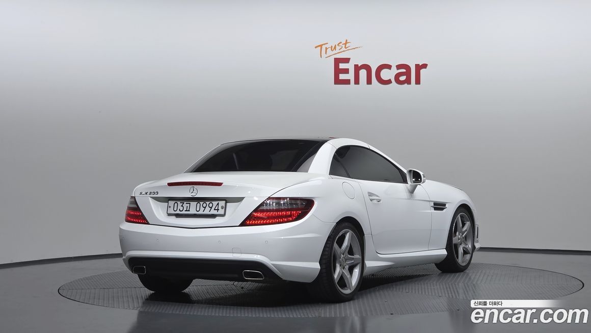 Mercedes-Benz SLK-Class 2016