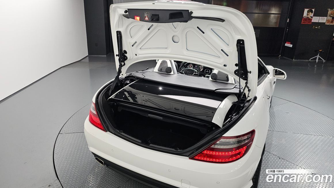 Mercedes-Benz SLK-Class 2016