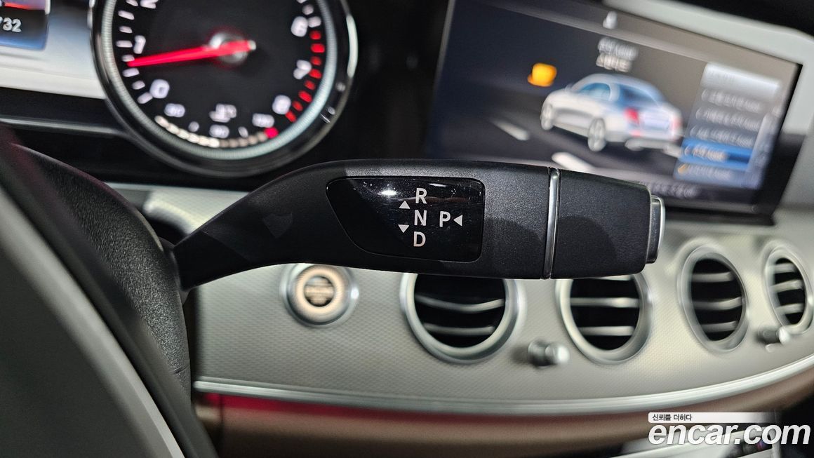 Mercedes-Benz E-Class 2018