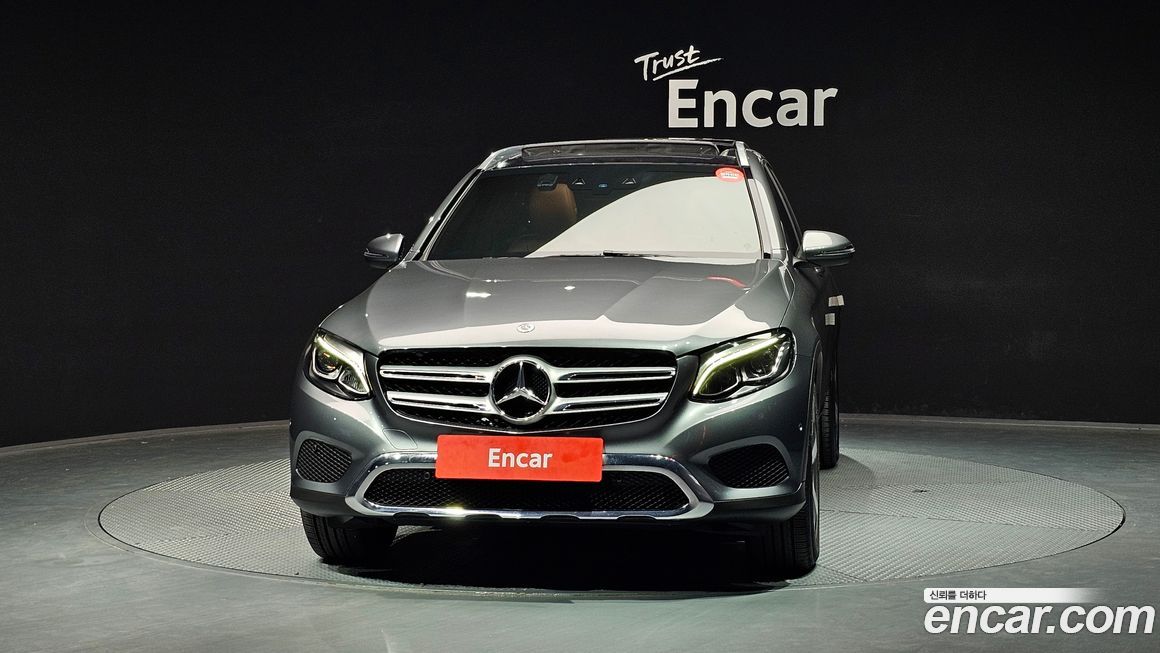 Mercedes-Benz GLC-Class 2018