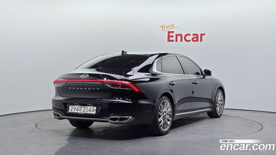 Hyundai Grandeur 2020
