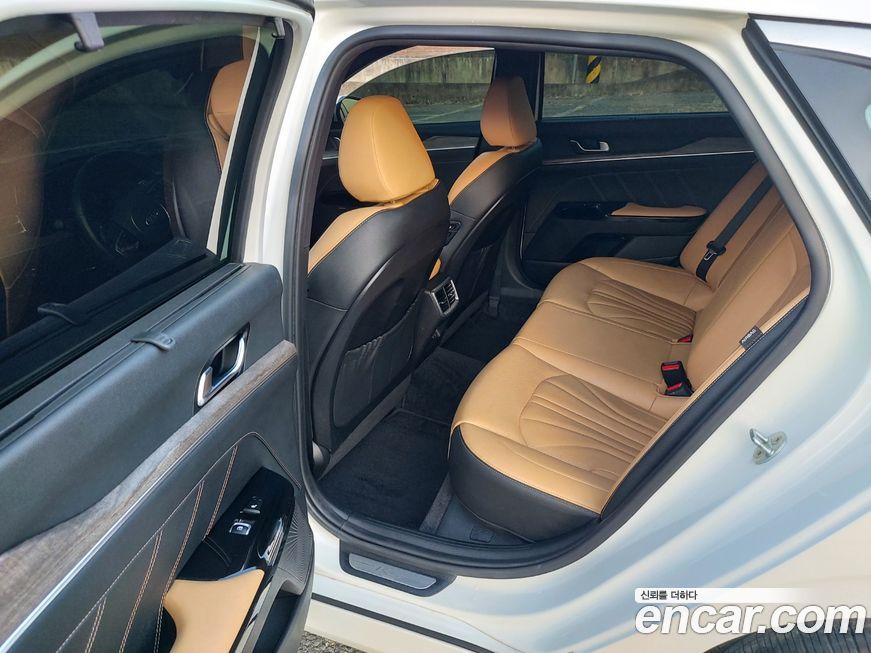 Kia K5 2021