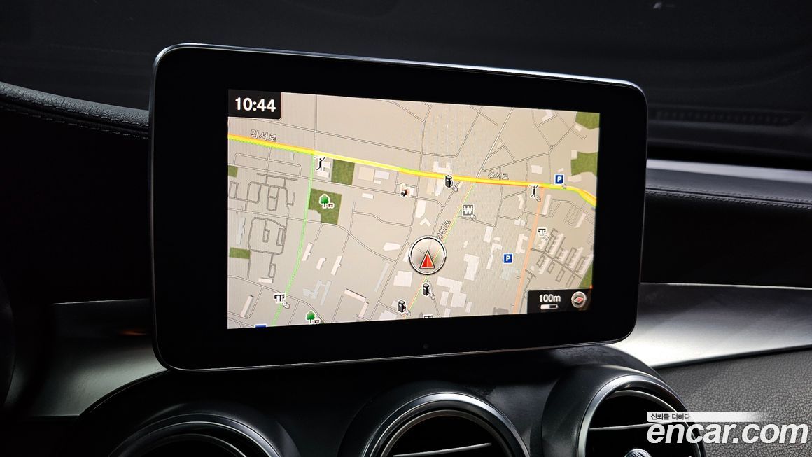 Mercedes-Benz GLC-Class 2018