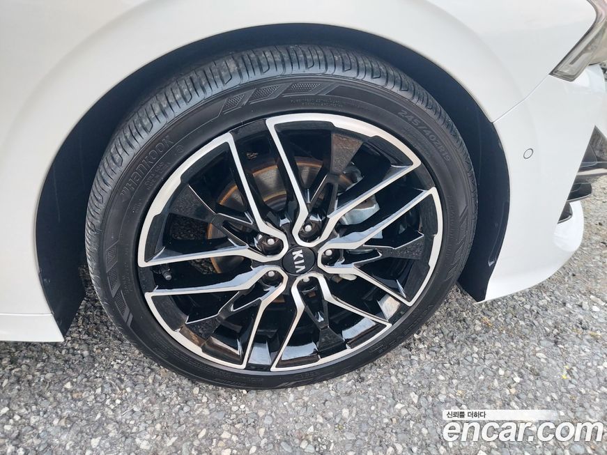 Kia K5 2021