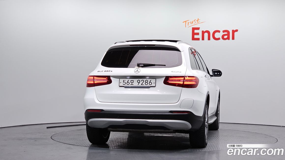 Mercedes-Benz GLC-Class 2018