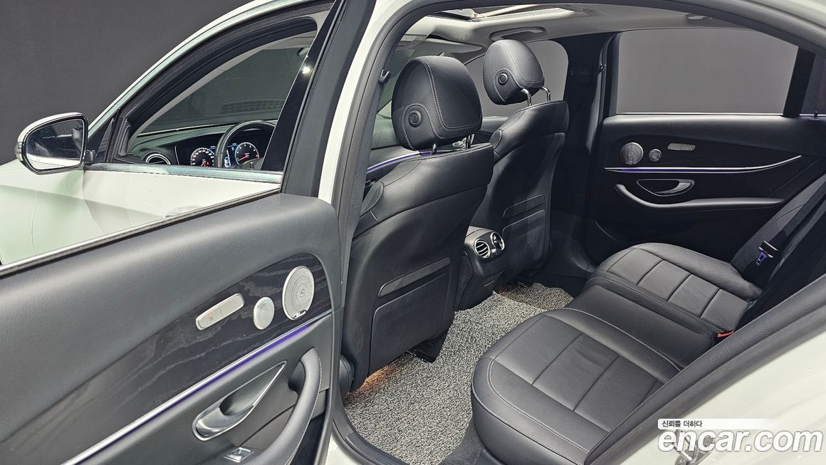 Mercedes-Benz E-Class 2018