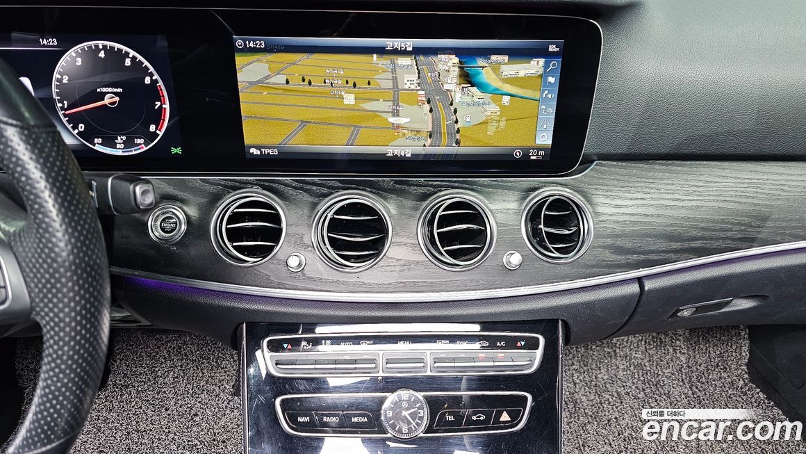 Mercedes-Benz E-Class 2018