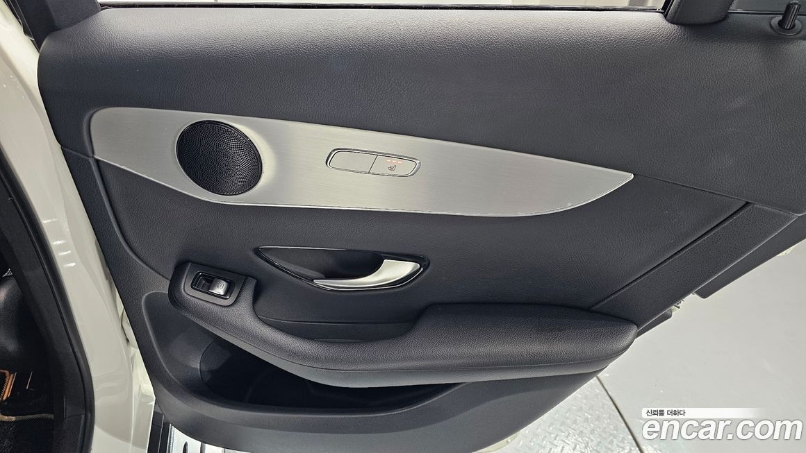 Mercedes-Benz GLC-Class 2018