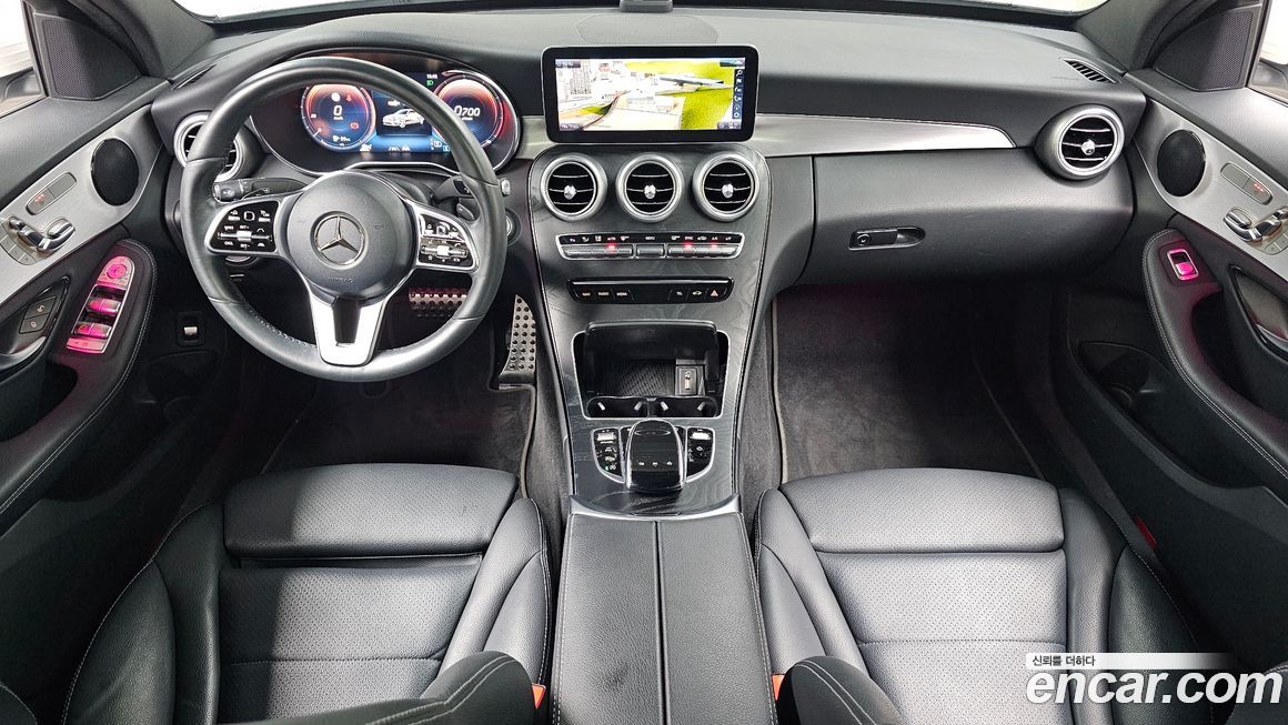 Mercedes-Benz C-Class 2021