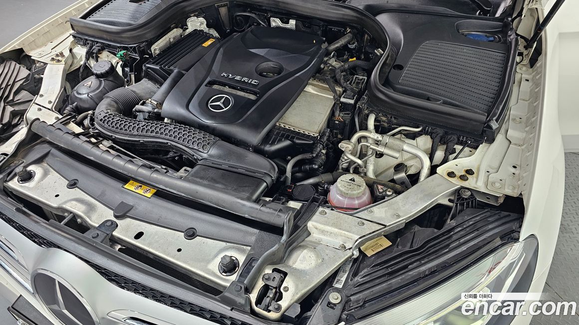 Mercedes-Benz GLC-Class 2018