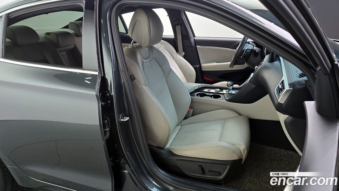 Genesis G70 2021
