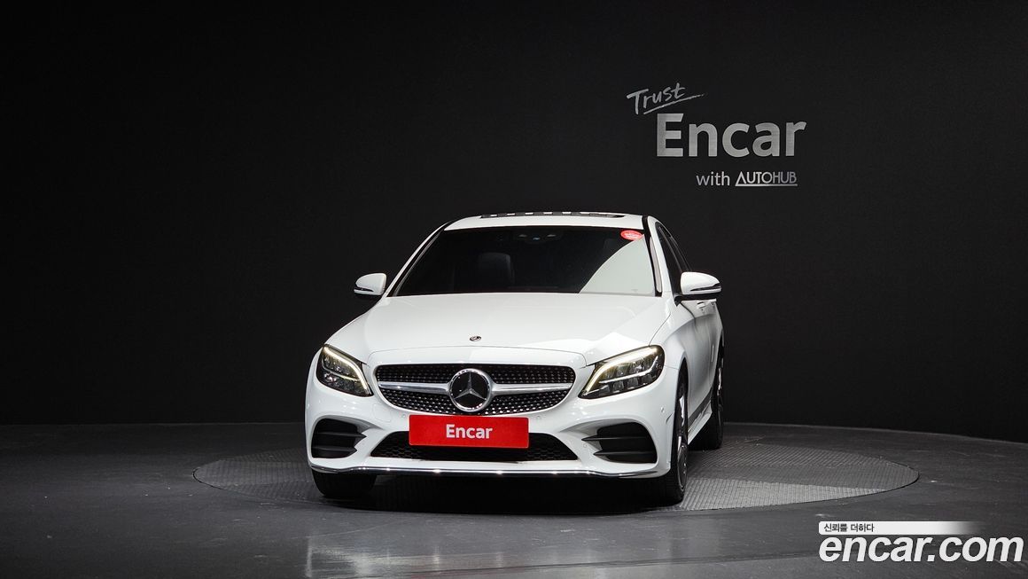 Mercedes-Benz C-Class 2021