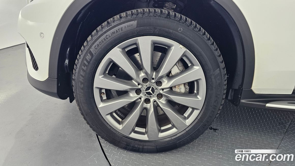 Mercedes-Benz GLC-Class 2018